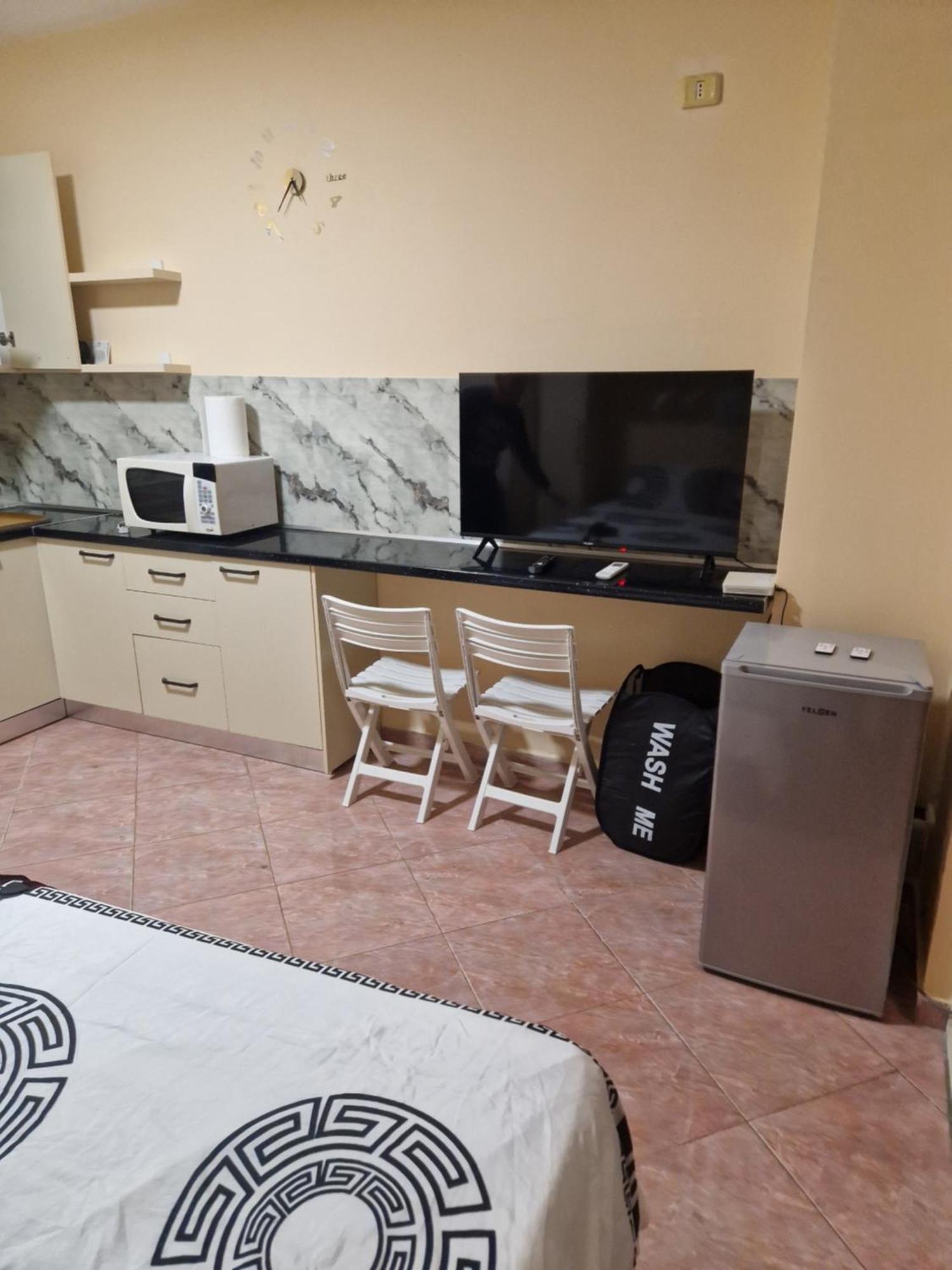 Апартаменти Albion Sea View *