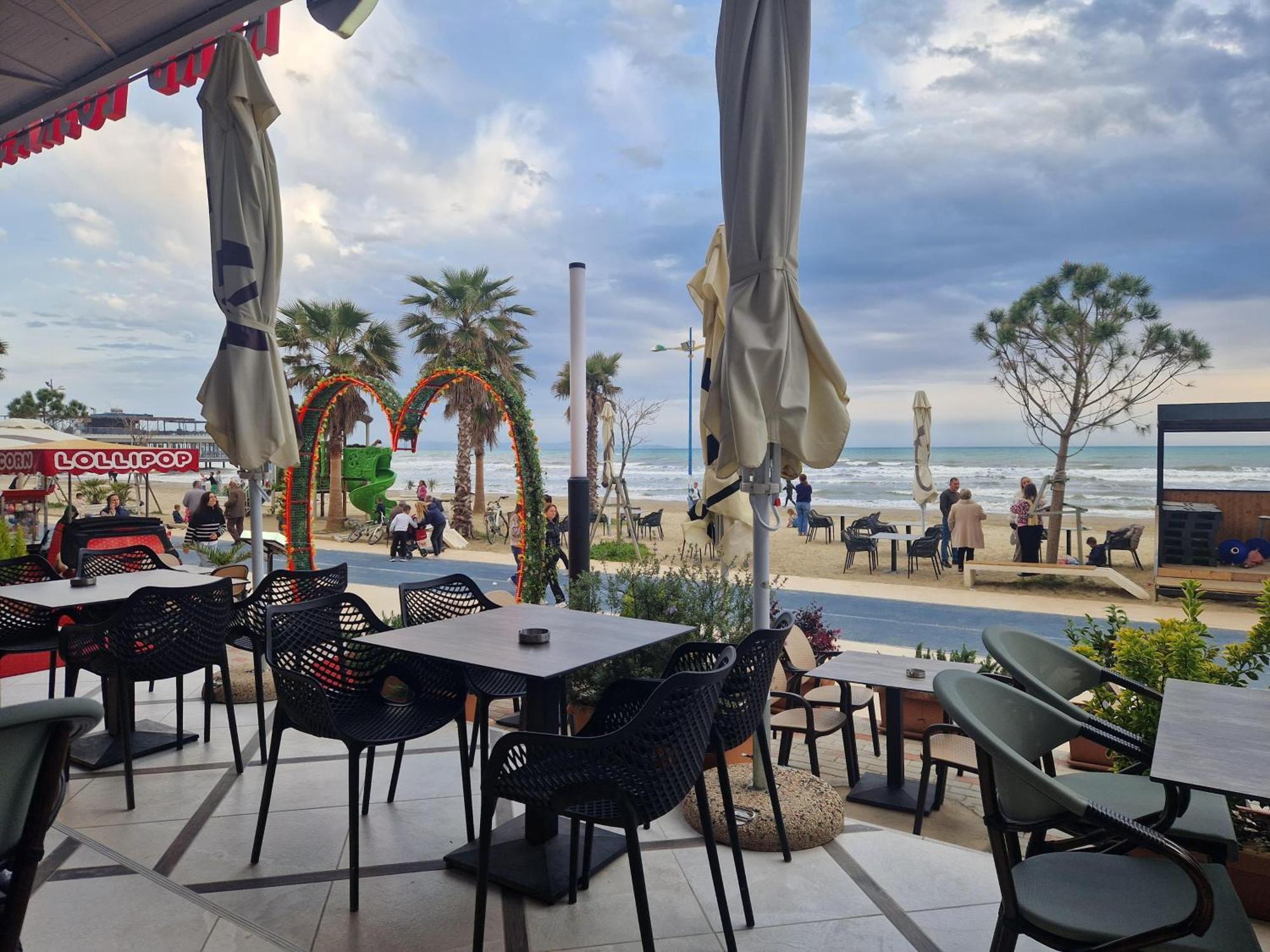 Albion Sea View Апартаменти Дуррес