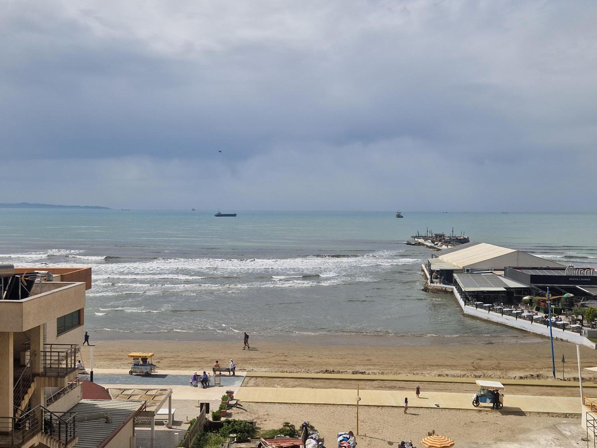 Апартаменти Albion Sea View Дуррес